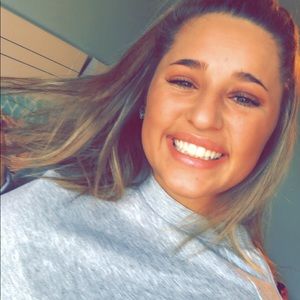 Meet your Posher, Alaina